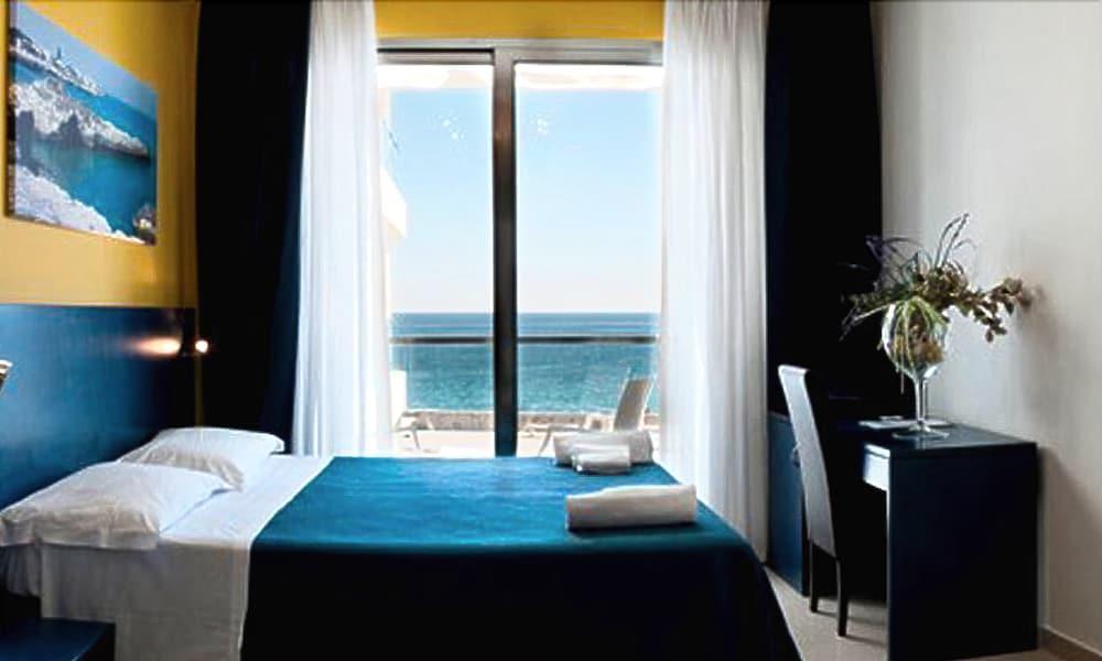 Hotel Cosmopol Cesenatico Exterior photo